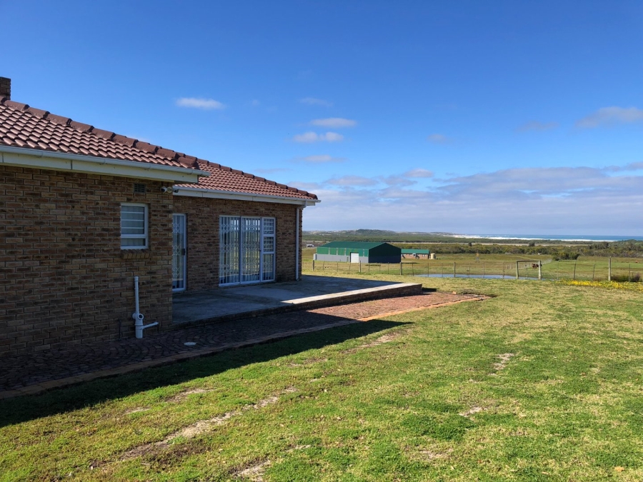 Commercial Property for Sale in Franskraal Western Cape